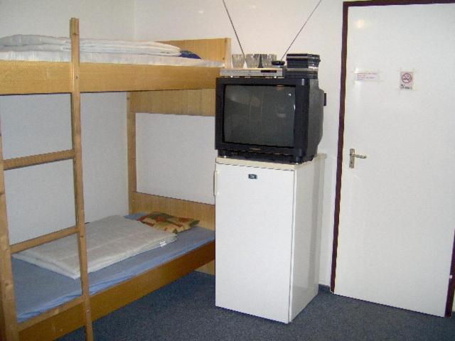 IFI Hostel Pécs Buitenkant foto